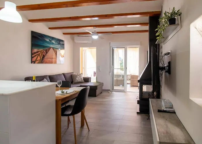 Maravilloso Duplex Con Vistas Al Mar Y Piscina